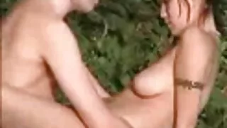 ডেভিল'স দেশি মেয়েদের চুদা চুদি ফিল্ম থেকে লোভনীয় র্যাভেনের সাথে লোমশ সেক্স